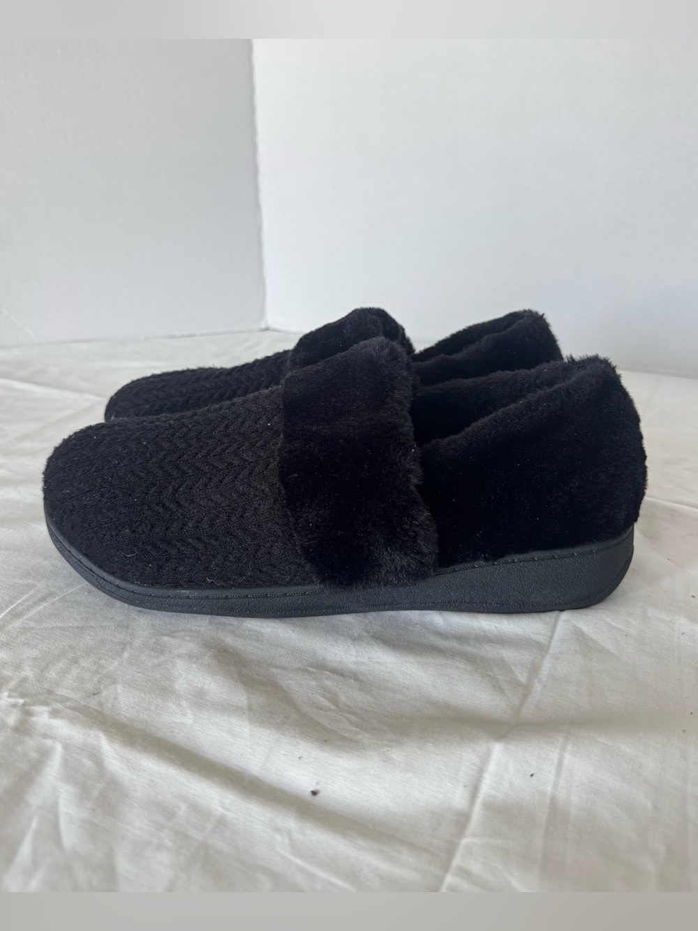 Vionic Endear Women's Comfort Slipper Size 9